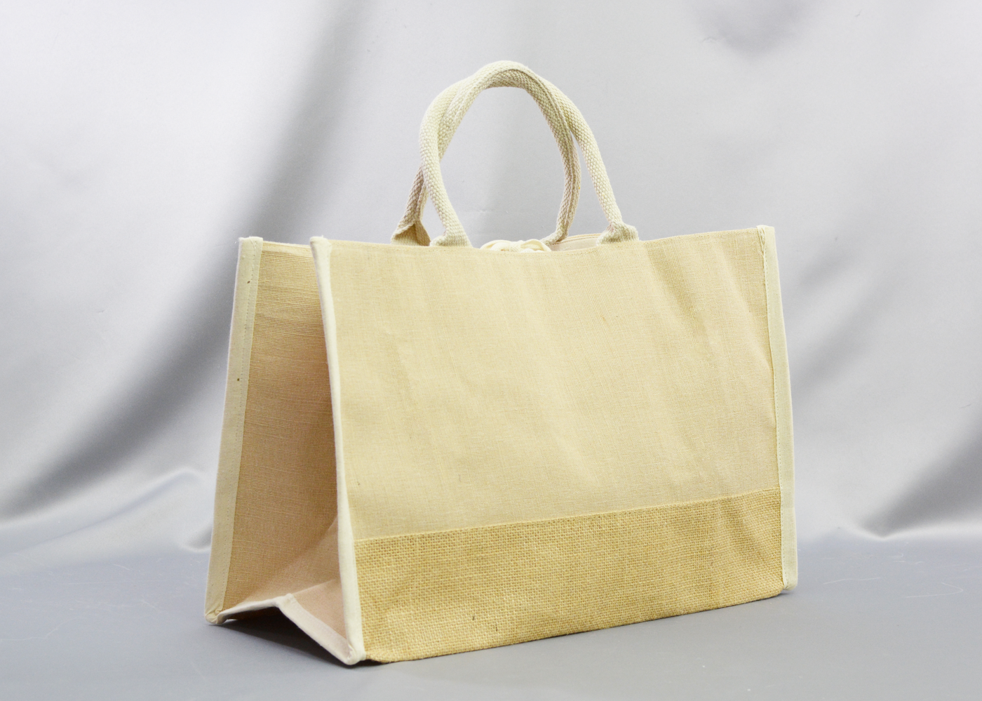 Catia Baptism Tote | White